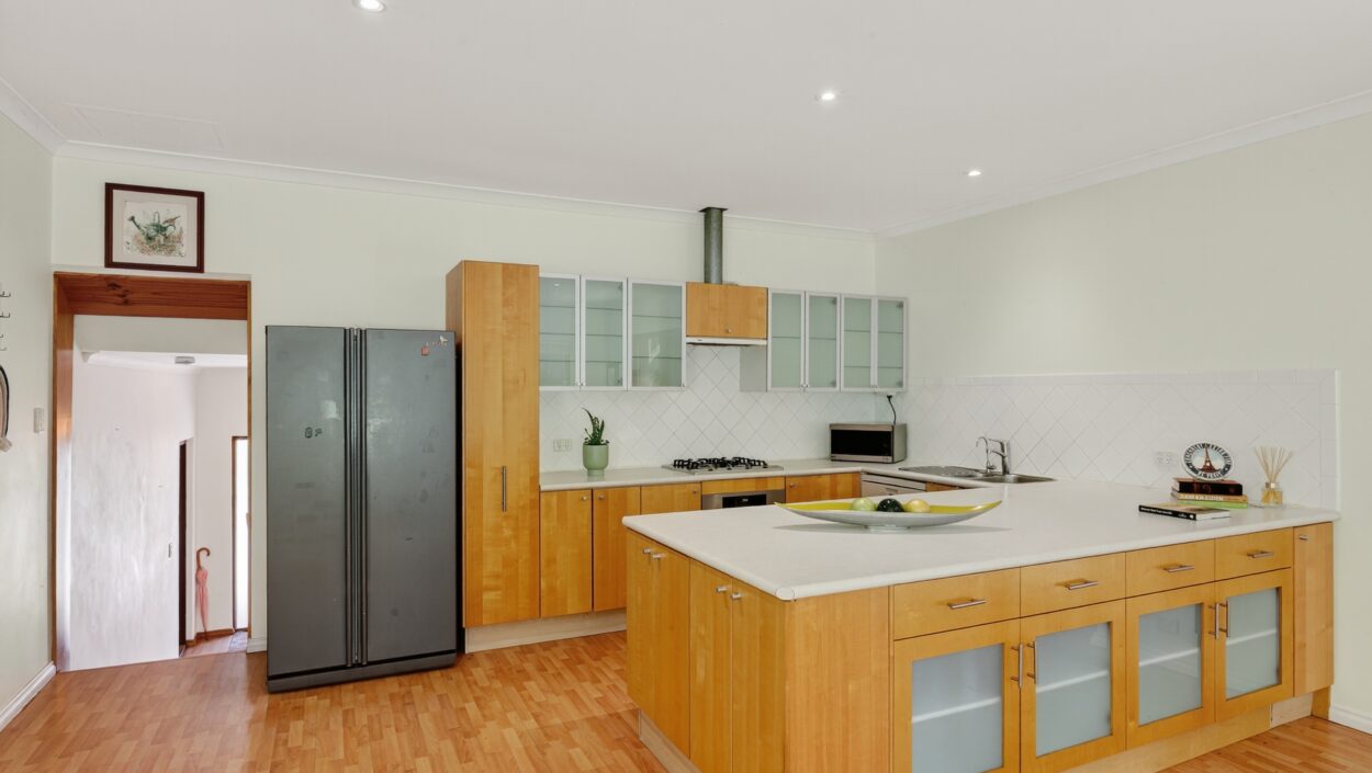 Centurion Real Estate - 16 Lascelles Parade - Gooseberry Hill