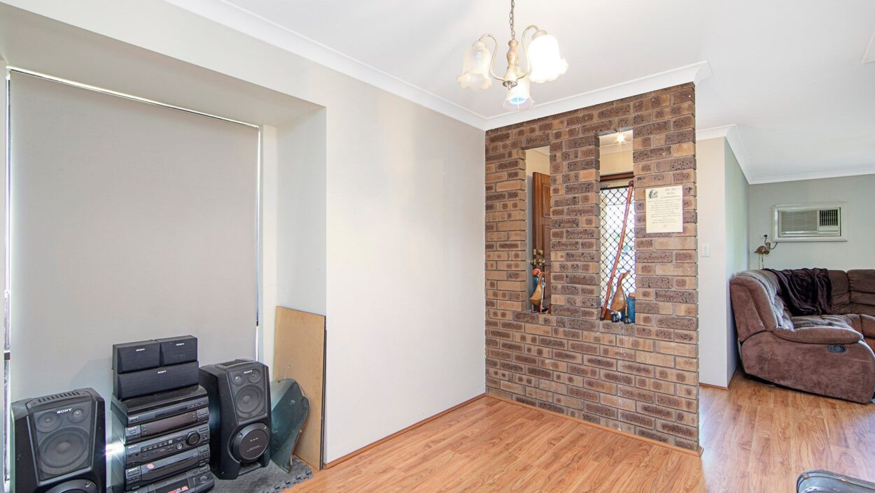 Centurion Real Estate - 13 Otway Crescent - High Wycombe