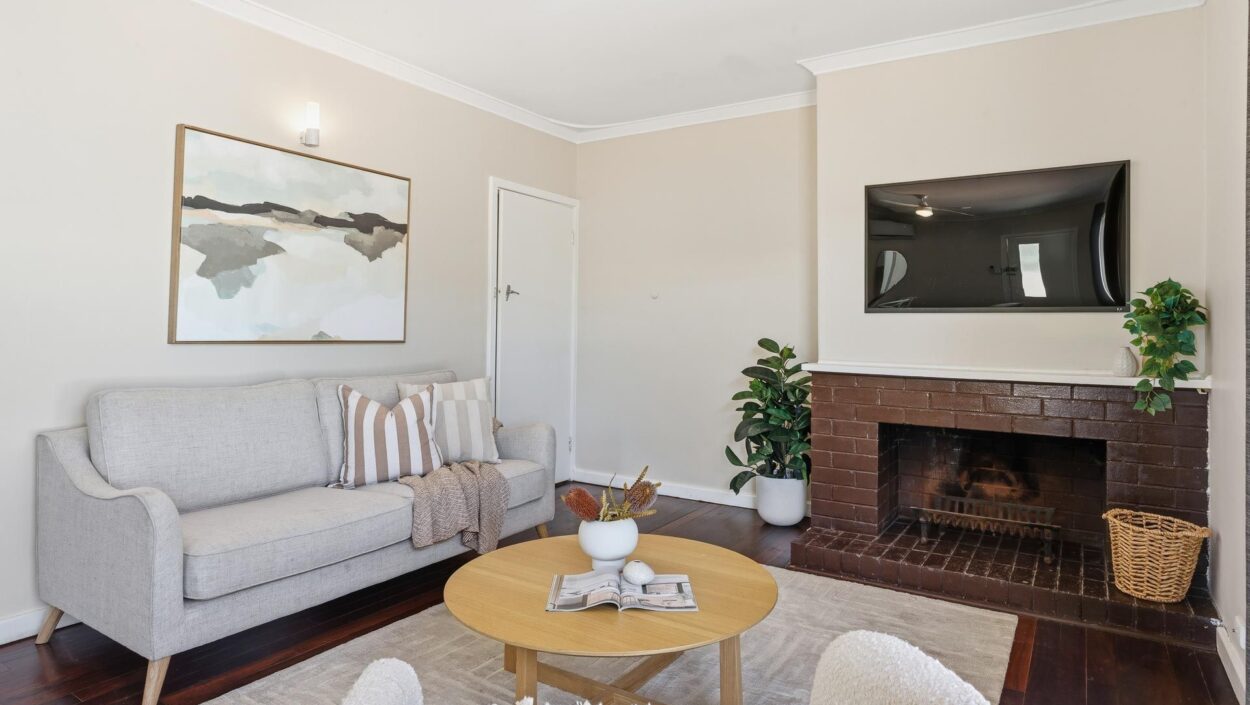 Centurion Real Estate - 59 Cyril Road - High Wycombe