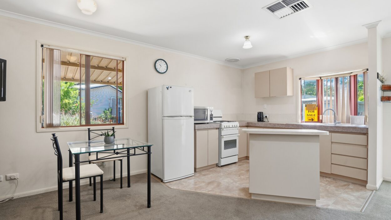 Centurion Real Estate - 351 Hawtin Road - Forrestfield