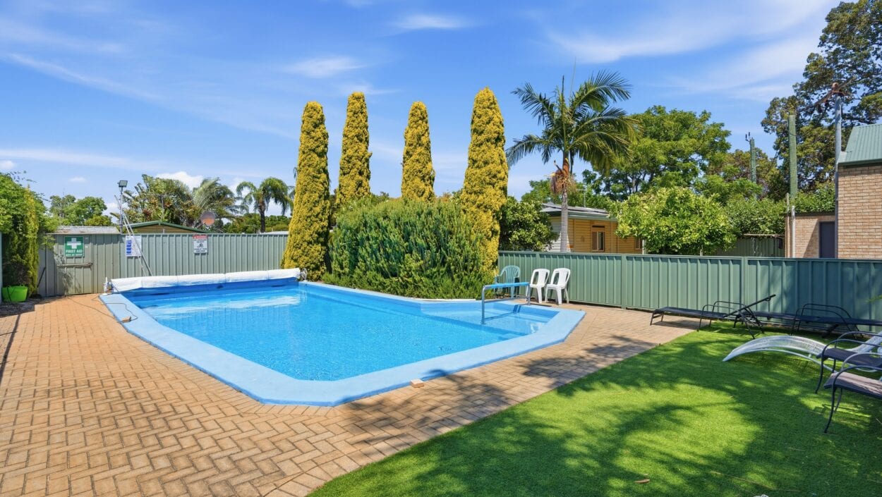 Centurion Real Estate - 351 Hawtin Road - Forrestfield